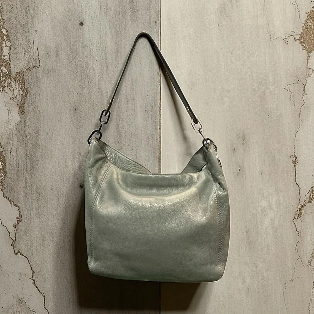Michael Kors Fulton Elegant Green Leather Shoulder Bag - Picture 5 of 8
